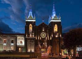 Esta iglesia fue construida a finales del siglo 18. Quito E Dintorni Ecuador Quito Ecuador Countries Of The World