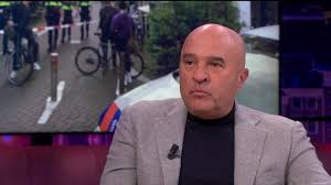 John van den heuvel brak maandag in rtl boulevard toen er werd gesproken over de arrestatie van ridouan taghi. Gc0mjxfv209hgm