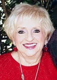 Sallie Proske's Instagram, Twitter & Facebook