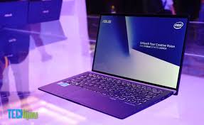Nah, bagi anda yang berminat untuk memilikinya, bisa memilih dua varian warna yang tersedia sesuai selera yaitu royal blue dan icicle silver. Resmi Dirilis Segini Harga Asus Zenbook Ux333 Ux433 Ux533