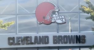 Browns chief of staff callie brownson has pleaded guilty to operating a vehicle under the influence in an agreement that will allow her to avoid jail time. Cleveland Browns Callie Brownson Set To Become First Female Positional Coach In Nfl History