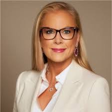 Laurel Mader's Instagram, Twitter & Facebook