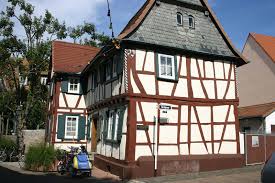 Mit seinen knapp 44.000 jahren ist es älter als der sogenannte löwenmensch von der schwäbischen alb. Bad Homburg Sehenswurdigkeiten Stadte Bad Homburg Goruma