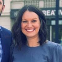 Alicia Bays's Instagram, Twitter & Facebook