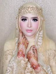 Lihat ide lainnya tentang wanita, jilbab cantik, gaya hijab. Yuk Kenalan Dengan 10 Vlogger Hijab Cantik Yang Populer Di Indonesia