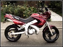 Around town the bike's light steering makes it a doddle to. Yamaha Tdr 125 Ii By Mantiskerensky Deviantart Com On Deviantart