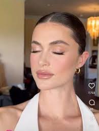 Molly Bryant (molly1713)