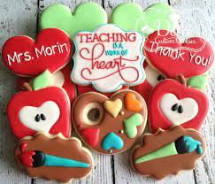 Back To School Teacher Appreciation Thank You Cookies Thank You Cookies Teacher Cakes Birthday Cookies