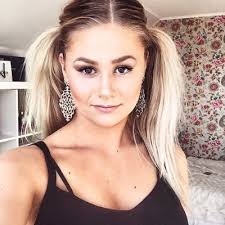 Nellie Hansen (@nelliehhansen)