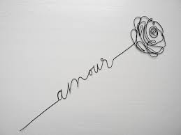 Fleur Rose Amour Ou Personnalisable A Accrocher En Veritable Fil De Fer Recuit Fleur A Accrocher Decoration Mura Tatouages Subtils Tatouage Mot Fleurs De Fil