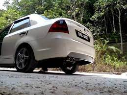 Kebiasaannya kereta standard keluaran kilang menggunakan ekzos yg mengikut kualiti bunyi yg mesra alam tidak menyakitkan telinga. Ekzos Saga Blm Youtube