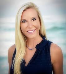 Katherine Sneed's Instagram, Twitter & Facebook