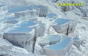 Enjoy the amazing calcium rich hot springs, the famed white outdoor. Kalksinterterrassen Von Pamukkale In Der Turkei
