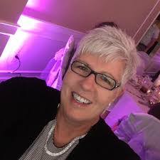 Heidi Harriman's Instagram, Twitter & Facebook