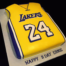 Black And Yellow Lakers Jersey La Lakers Cake Basketball Birthday Cake Birthday Cake For Boyfriend Boy Birthday Cake