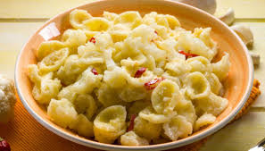 Per la realizzazione della pasta con capuliato, cavolfiore e tonno ho utilizzato i pomodori secchi dell'azienda siciliana agriblea, in particolare il capuliato. Orecchiette Con Cavolfiore Semplici E Pronte In Pochi Minuti