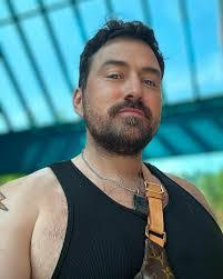 Caleb Edison's Instagram, Twitter & Facebook