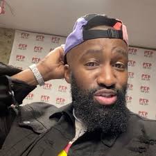 Good Morning H Town! @hardbodykiotti @keishanicole @territhomas reminding  you today is the last day to upload your #IAmTheDream979 verses. $10,000 in  cash up for grabs! @justinthelawyer comes in at 8a ...