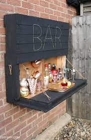 perfect voor feestjes een bar in de tuin eigen huis en tuin buitenbar buitenkeuken ontwerp achtertuinideeen