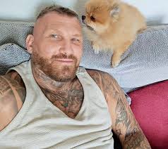 Ignoring negative thoughts and staying positive