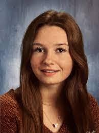 Jessica Mulroy's Instagram, Twitter & Facebook