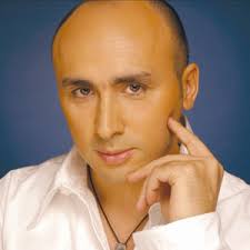 Artistul a absolvit conservatorul si a petrecut alaturi de colegii sai acest moment emotionant. Cumpara Bilete Pentru Marcel Pavel La Eventim Ro