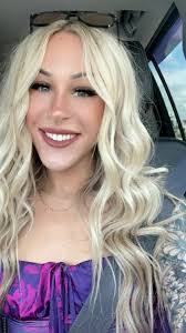 Autumn Mcclellan's Instagram, Twitter & Facebook