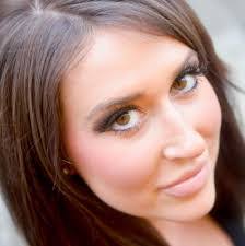 Regina Babb's Instagram, Twitter & Facebook