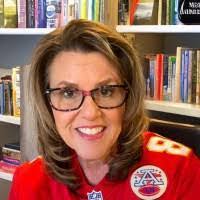 Sandra Vano's Instagram, Twitter & Facebook