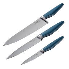 Here are the best kitchen knives of 2020 to easily slice and dice at home. Ayesha Curry Home Collection Japanese Steel Cooking Knife Set Target