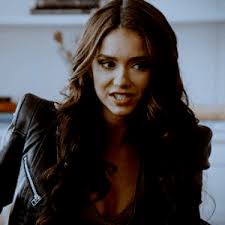 Browse and share the top katherine pierce gif gifs from 2021 on gfycat. Nina Dobrev Gif Icon Explore Tumblr Posts And Blogs Tumgir