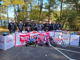 Some of you may have seen Big Shanty Bassmasters at a Georgia BASS Nation  High School Fishing tournament volunteering throughout the years. They are  in need of volunteers for their upcoming Toys