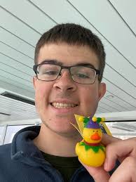 Found me a duck at the smoking area ❤️ Thank you