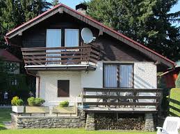 It has about 300 inhabitants. Ubytovani Babylon Chata K Pronajmuti Zapadni Cechy 3966