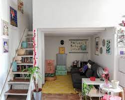 A 40sqm Colorful Studio Apartment In Milan Studio Apartment Studio Apartment Decorating Vintage Apartment