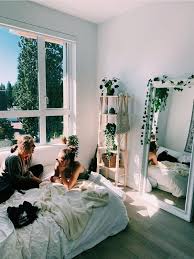Bedroom decor is pretty much the same as the decoration of the interior in any other room of a house. Pinterest Alexisbenoy Room Inspiration Bedroom Redecorate Bedroom Dreamy Room