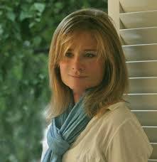 Shari Wolf's Instagram, Twitter & Facebook