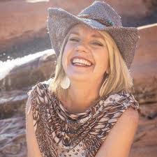 Erik Harding's Instagram, Twitter & Facebook