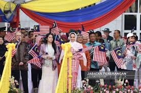 Tengku puteri afzan aminah hafizatullah. Wah Mahu Kerja Dengan Dua Puteri Jelita Tunku Azizah Beri Respons Positif Pemuda Bertuah Kata Best Day Ever Viral Mstar