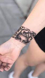 40 Cool Tattoo Ideas For Girls Who Want To Get Inked Cool Tattoos Creative Tattoos Cool Tattoo Ideas For Girls Arm Tattoos For Women Tattoos Arm Band Tattoo