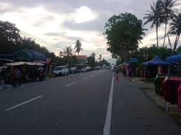 Kedai kedai yang menyediakan pakaian yang cantik dengan harga yang berpatutan. Pondok Rahmat Pasar Kemboja Di Parit Buntar