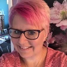 Didn't realise how cold our pool would be and I've randomly come down with  a cold and blocked nose 😢- what's the best thing I can get from the  pharmacy ? Anyone |