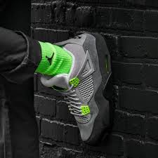 Insidesneakers Air Jordan 4 Retro 95 Neon Ct5342 007 In 2020 Air Jordans Air Jordans Retro Sneakers Nike Jordan