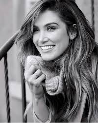 Pin von Parko22 auf Delta Goodrem