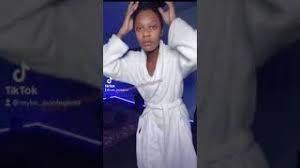 Stream new music from slim santana for free on audiomack, including the latest songs, albums, mixtapes and playlists. Santana Slim Buss It Challenge Video In White Robe Goes Viral On Social Media