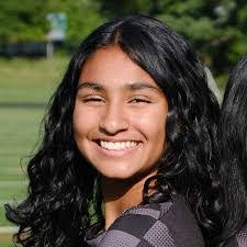 Leah Ayers's Instagram, Twitter & Facebook