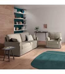 Il divano letto è perfetto per i piccoli ambienti, poiché è una soluzione due in uno. Divano Classico Love Qualita In Soli 80 Cm Di Profondita
