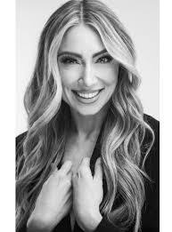 Tammy Ritchie's Instagram, Twitter & Facebook