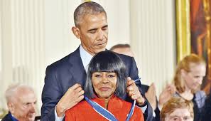 For the final time in his presidency, barack obama awarded the presidential medal of freedom, the country's highest civilian honor, to 21 recipients at michael jordan, at 53, was this year's youngest medal recipient, while actress cicely tyson, at 91, was the oldest. Y5mcgvqc6x9fym