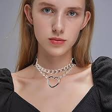 Amazon.com: Dumcondy Juego de 4 gargantillas para Halloween, estilo  steampunk, gótico, gótico, punk, rock, remache, tachuelas, de piel  sintética, para mujeres, damas, niñas, ajustable, joyería de cosplay, club  : Ropa, Zapatos y